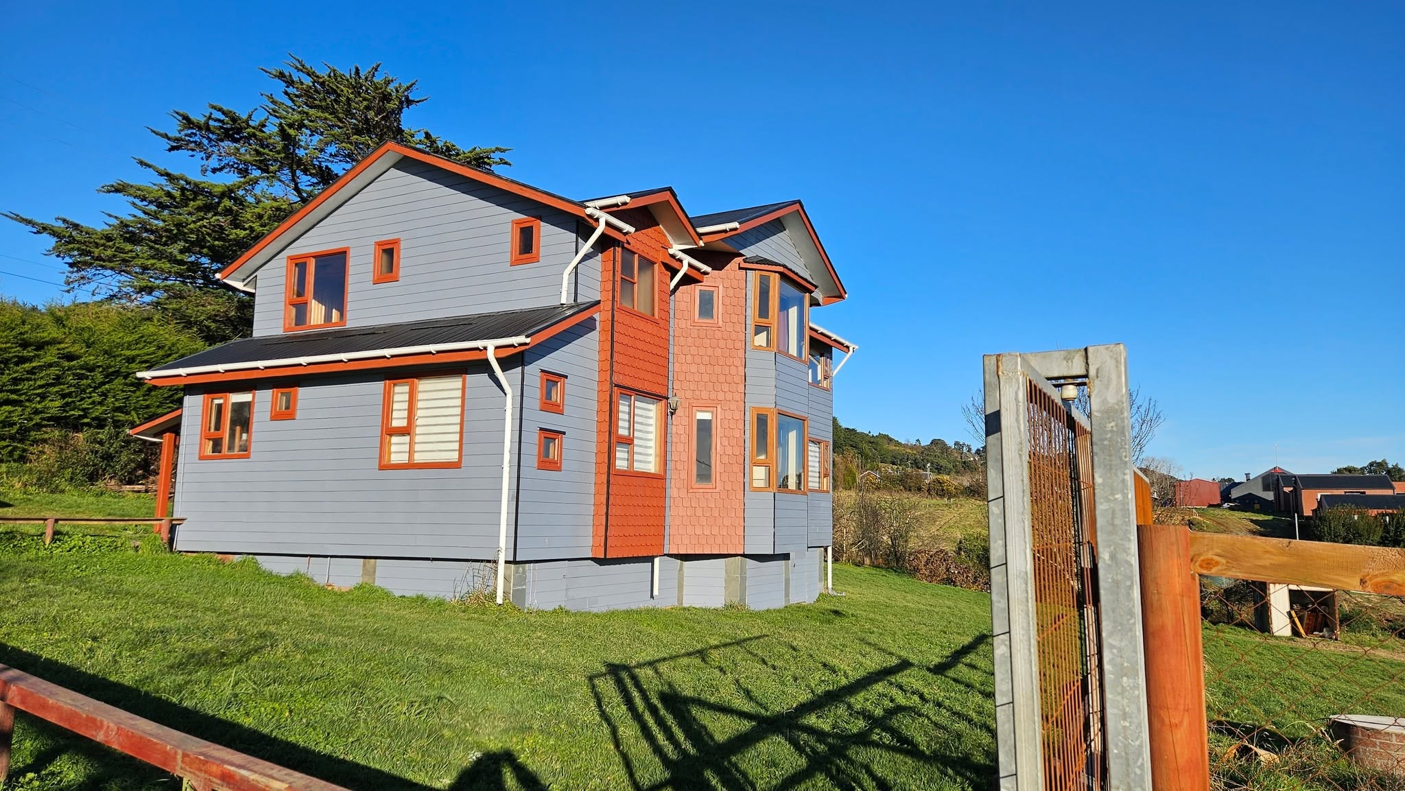 ARRIENDO DISPONIBLE EN ANCUD – SECTOR LECHAGUA KM 1